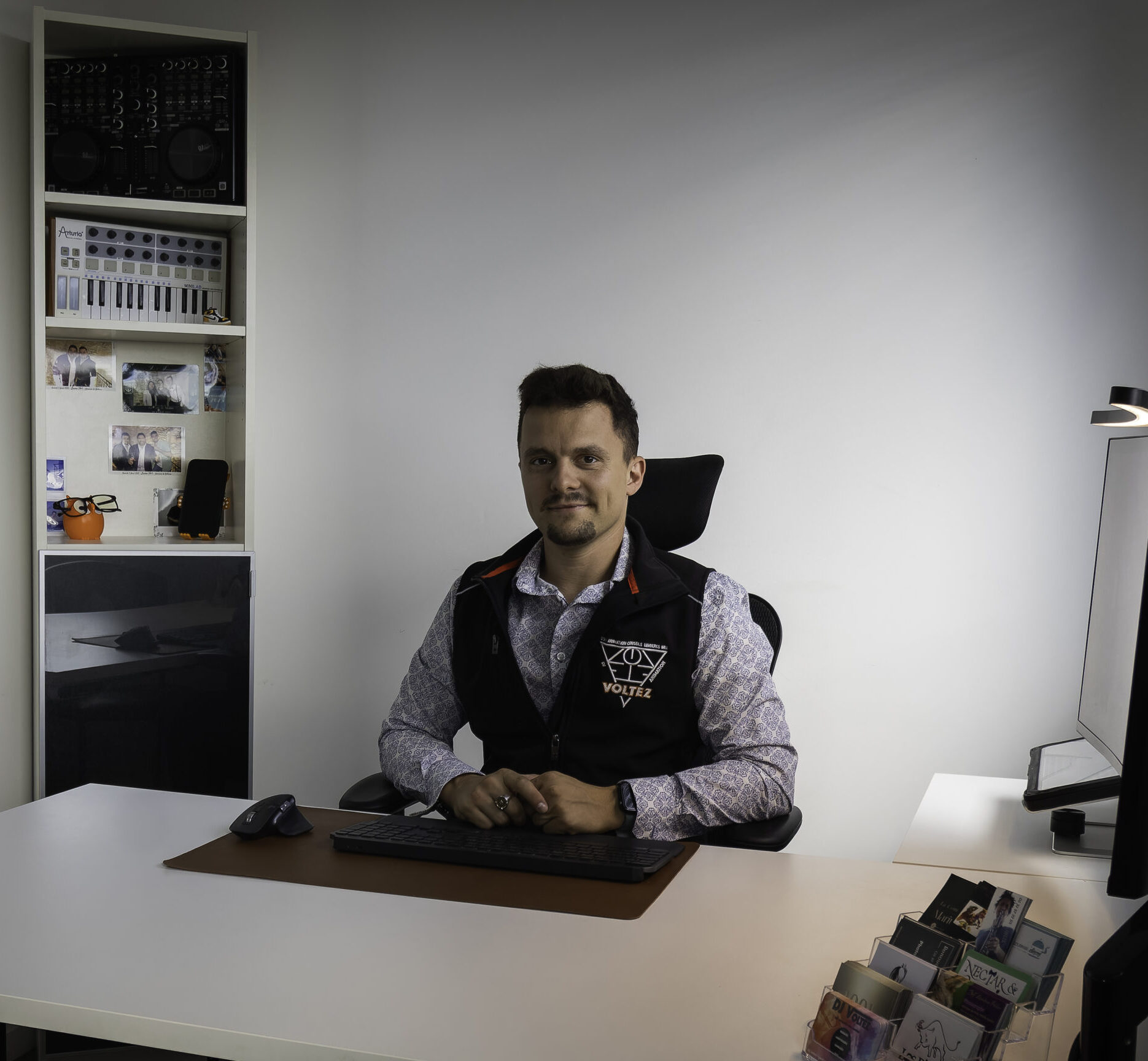 VOLTEZ EVENTS - DJ & Prestataire Audiovisuel à Lyon